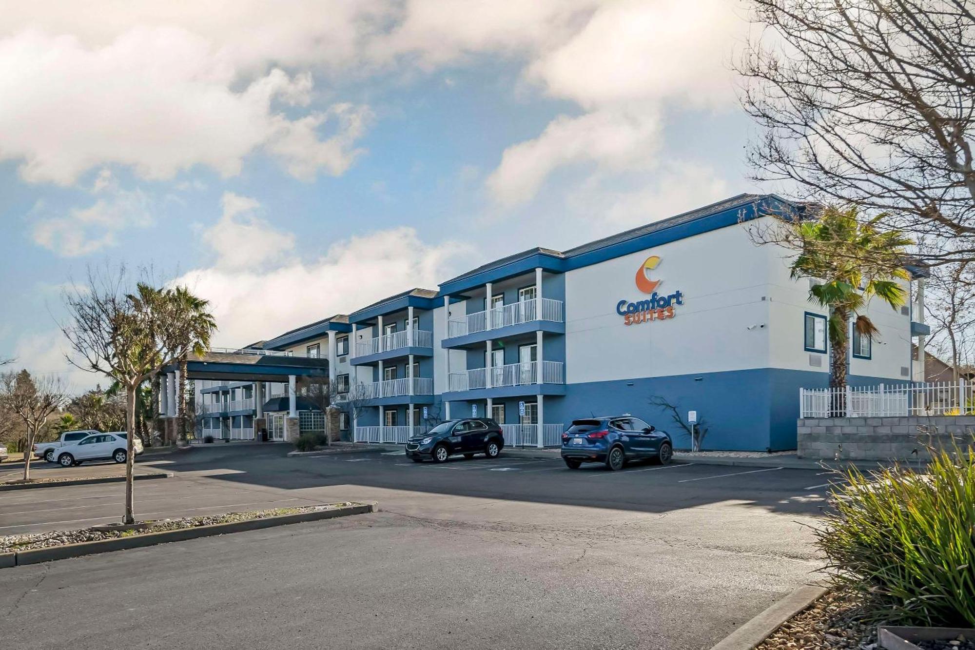 Comfort Suites Red Bluff Near I-5 Eksteriør bilde