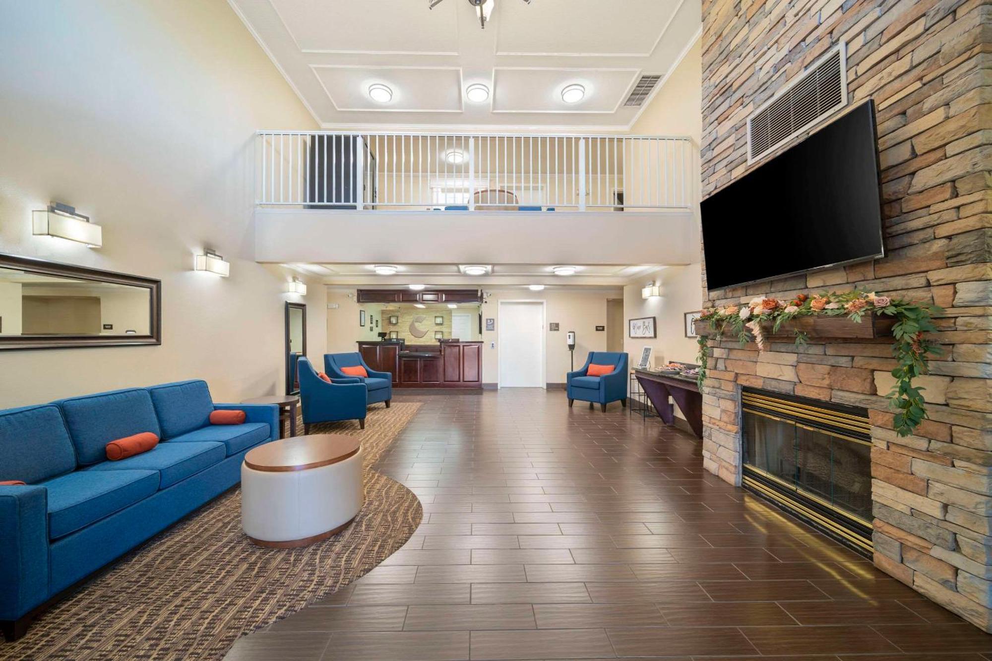 Comfort Suites Red Bluff Near I-5 Eksteriør bilde